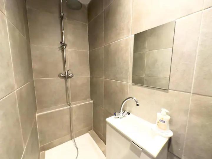Appartement Cerf1-Centre Ville Meaux-Gare-Disney Exterior photo